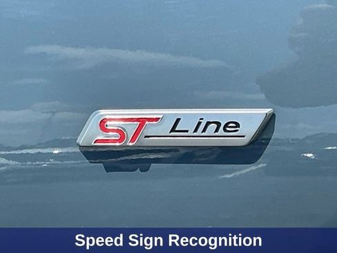 Used 2023 Ford Escape ST-Line w/ Tech Pack #1 FWD image 13