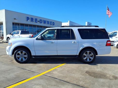 Used 2017 Ford Expedition EL XLT w/ Equipment Group 202A image 3