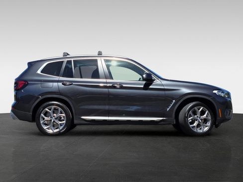 Used 2022 BMW X3 xDrive30i w/ Convenience Package AWD/4WD image 4