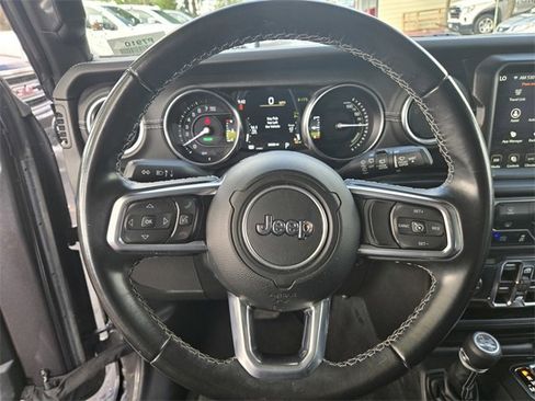 Used 2021 Jeep Wrangler Unlimited Sahara image 26