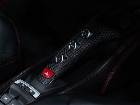 Used 2018 Ferrari 488 Spider RWD image 62