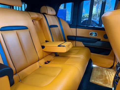 Used 2023 Rolls-Royce Cullinan w/ Dark Exterior Package image 53
