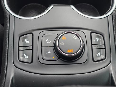 Used 2020 GMC Terrain SLT w/ Preferred Package AWD/4WD image 29