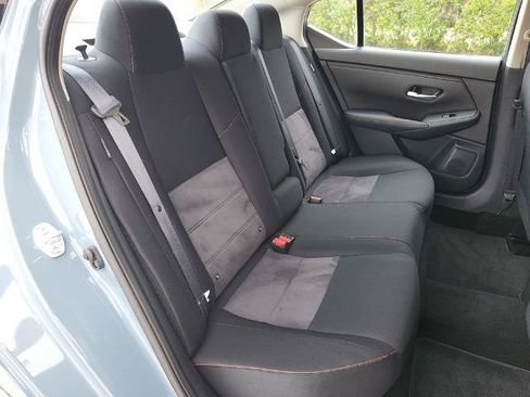 Certified 2024 Nissan Sentra SR FWD image 14