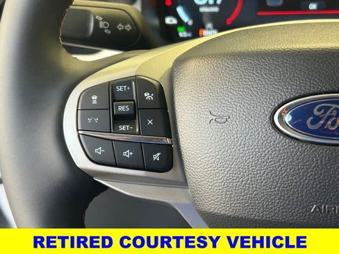 New 2026 Ford Explorer Active RWD image 32