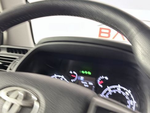 Used 2021 Toyota 4Runner SR5 Premium w/ Moonroof Package RWD image 22