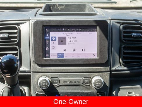 Used 2024 RAM ProMaster 2500 w/ Convenience Group FWD image 18