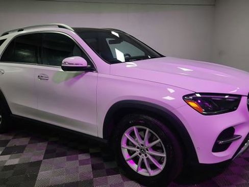 Used 2024 Mercedes-Benz GLE 350 GLE 350 w/ 3rd Row Seat Package image 25