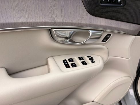 New 2026 Volvo XC90 B6 Ultra w/ Protection Package AWD/4WD image 13