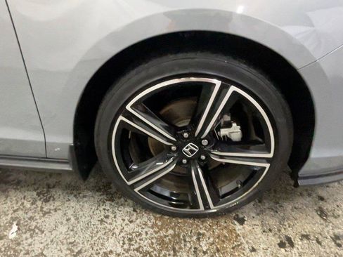 Used 2025 Honda Accord Sport image 18