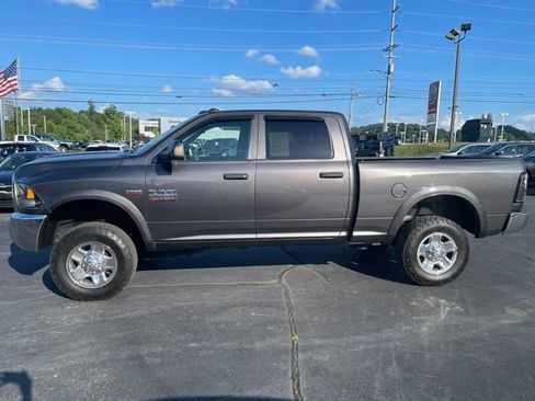 Used 2015 RAM 2500 Tradesman w/ Chrome Appearance Group AWD/4WD image 5