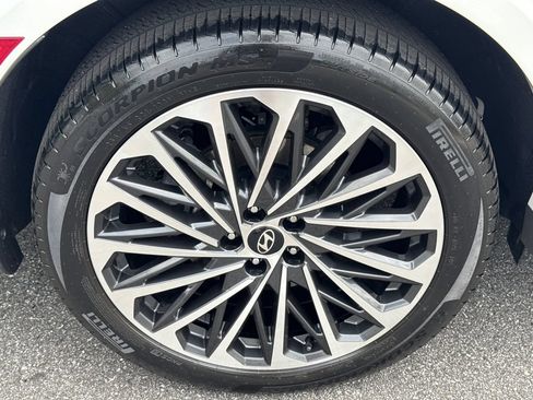 Used 2026 Hyundai Palisade Calligraphy AWD/4WD image 17