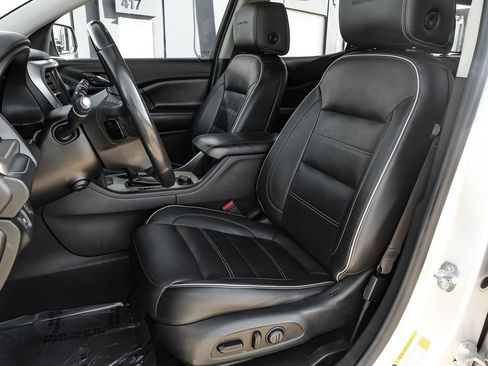 Used 2019 GMC Acadia Denali w/ Technology Package image 40