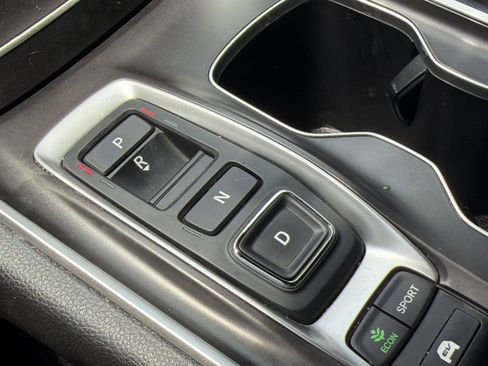Used 2022 Honda Accord Sport image 15