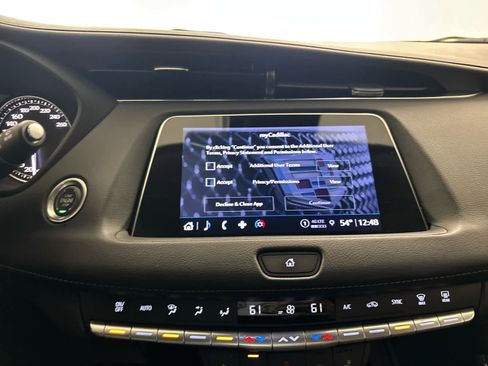 Used 2023 Cadillac XT4 Luxury w/ Driver Awareness Package image 44
