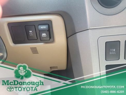 Used 2016 Toyota Sequoia Limited AWD/4WD image 26