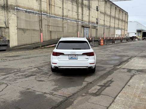 Used 2019 Audi A4 2.0T allroad Premium Plus w/ Premium Plus Package AWD/4WD image 9