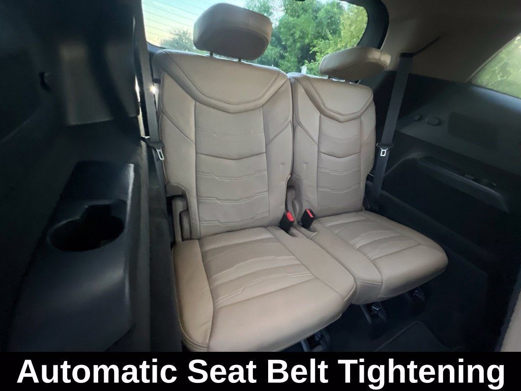 Used 2022 Cadillac XT6 Premium Luxury w/ Platinum Package FWD image 19
