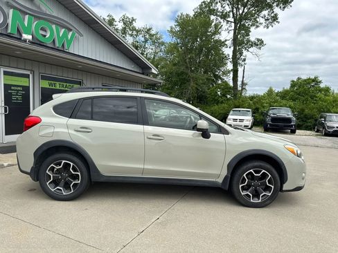Used 2014 Subaru Crosstrek 2.0i Limited w/ Popular Package #2 AWD/4WD image 8