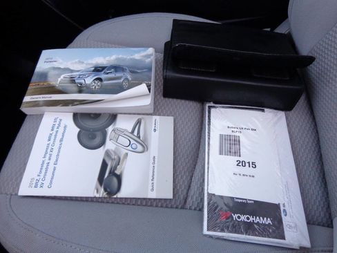 Used 2015 Subaru Forester 2.5i Premium w/ All-Weather Package image 17