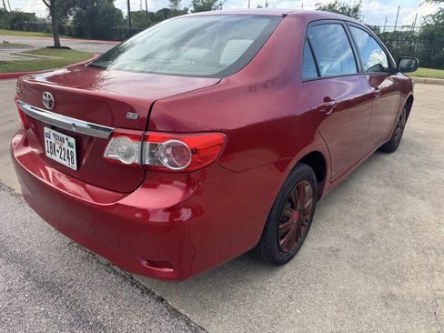 Used 2011 Toyota Corolla LE FWD image 7
