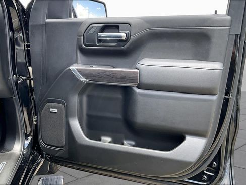 Used 2022 Chevrolet Silverado 1500 LTZ w/ LTZ Premium Texas Edition AWD/4WD image 21