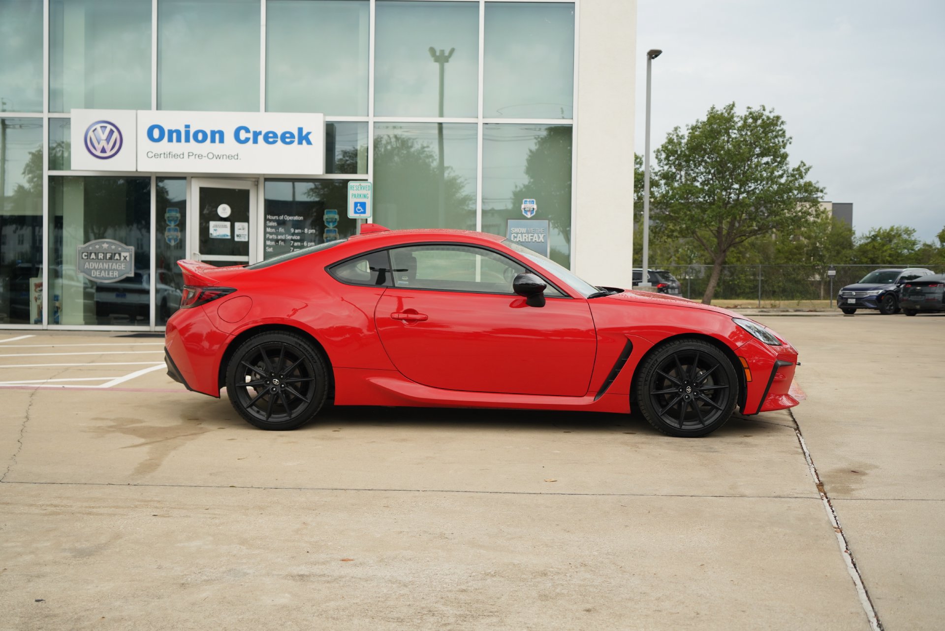 Used 2023 Toyota GR86 Premium RWD image 4