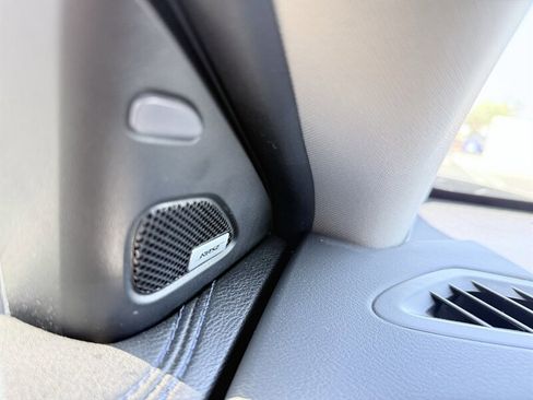 Used 2018 Nissan Maxima SR image 14