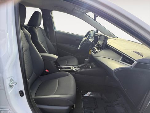 Used 2022 Toyota Corolla LE image 19