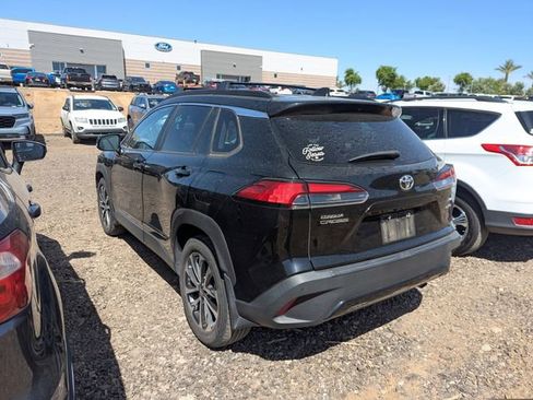 Used 2023 Toyota Corolla Cross XLE w/ Convenience Package AWD/4WD image 8