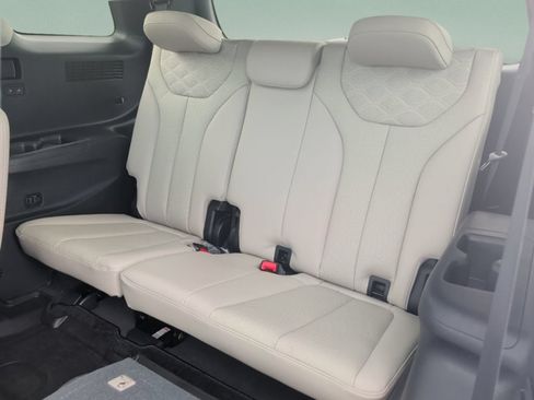 Used 2021 Hyundai Palisade Limited FWD image 37