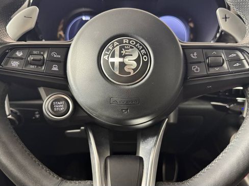 Used 2024 Alfa Romeo Tonale Veloce AWD/4WD image 15