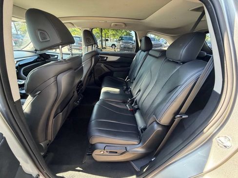 Used 2023 Acura MDX SH-AWD image 17