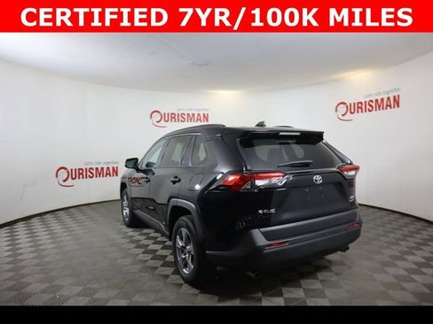 Used 2025 Toyota RAV4 XLE AWD/4WD image 9