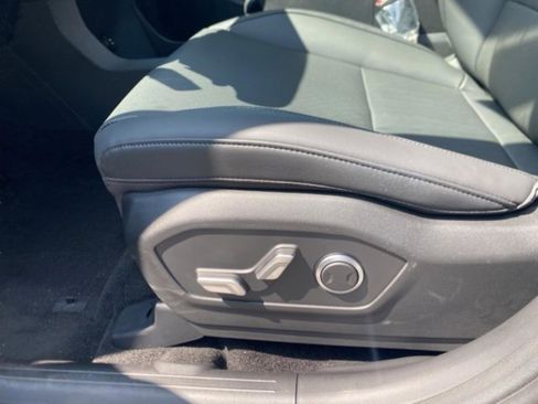 New 2026 Hyundai Santa Fe SE FWD image 15