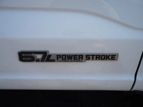 Used 2017 Ford F350 XL w/ Power Equipment Group AWD/4WD image 30