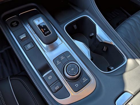 New 2026 INFINITI QX60 Autograph image 18