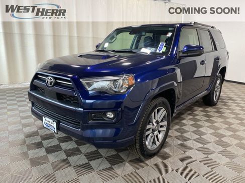 Used 2022 Toyota 4Runner TRD Sport image 3