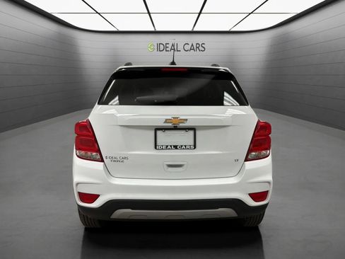Used 2019 Chevrolet Trax LT w/ LT Convenience Package FWD image 7