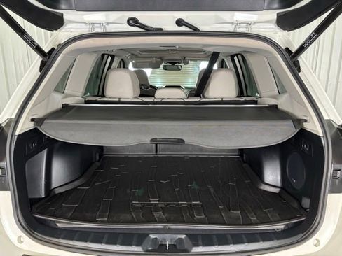 Used 2021 Subaru Forester Limited w/ Popular Package #3 image 13