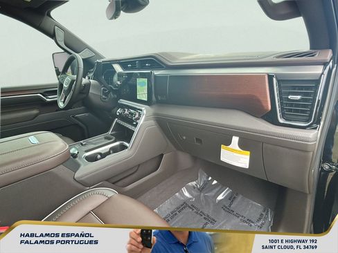 New 2026 GMC Sierra 2500 Denali w/ Denali Reserve Package image 37