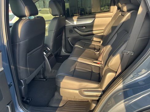 Certified 2025 MAZDA CX-70 3.3 Turbo w/ Preferred Package image 25