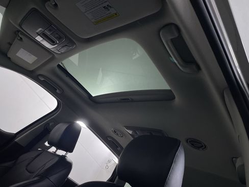 Used 2020 Kia Telluride S AWD/4WD image 19
