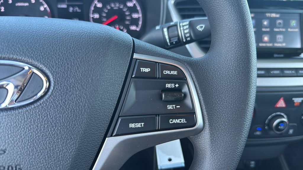 Used 2019 Hyundai Accent SE FWD image 19