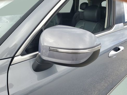 Used 2022 Kia Telluride S FWD image 34
