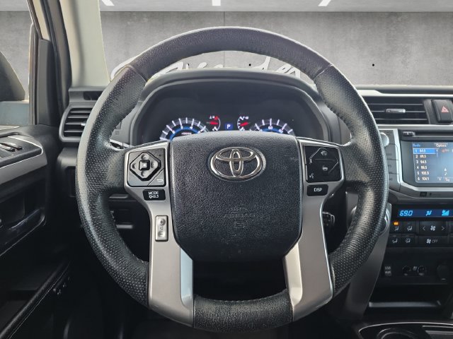 Used 2017 Toyota 4Runner Limited RWD image 21
