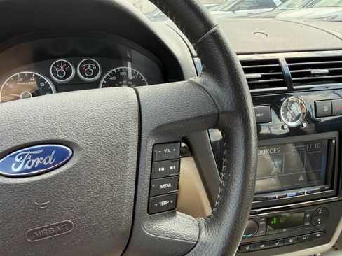 Used 2007 Ford Fusion SEL FWD image 16