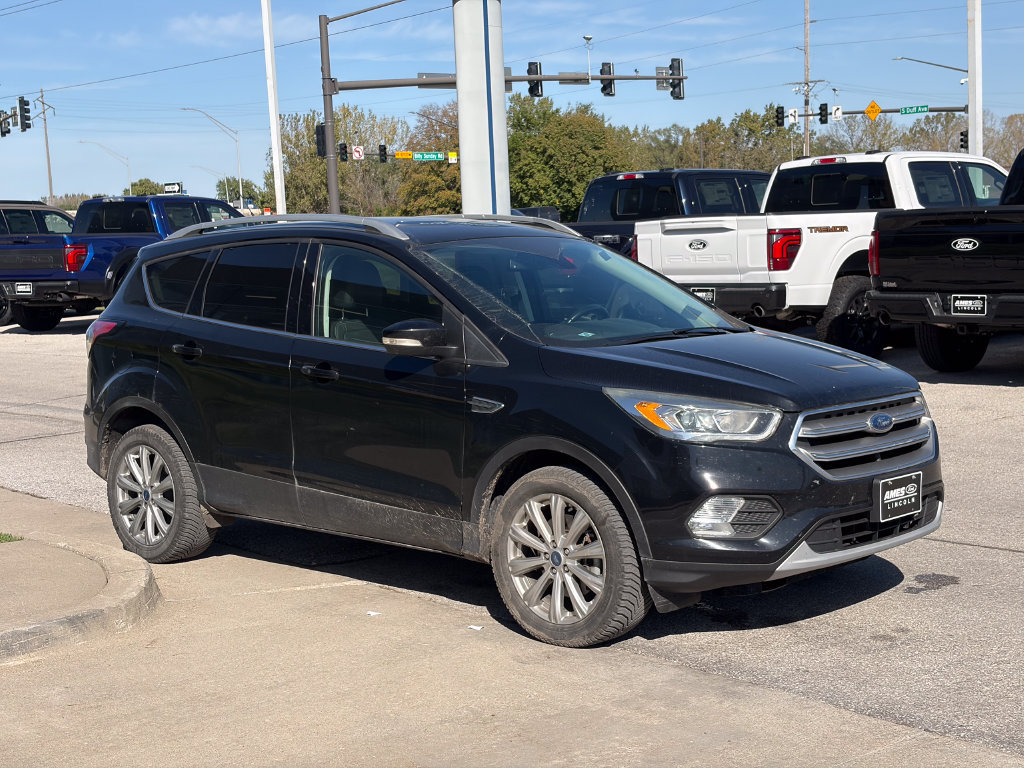 Used 2017 Ford Escape Titanium AWD/4WD image 7