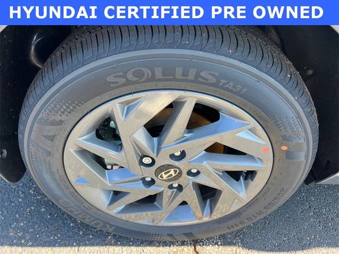 Certified 2025 Hyundai Elantra Blue image 17