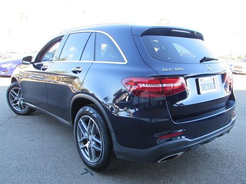 Used 2017 Mercedes-Benz GLC 300 4MATIC image 5
